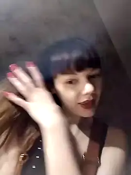 AliceSwan1122 online show from December 2025 09:08:02 PM