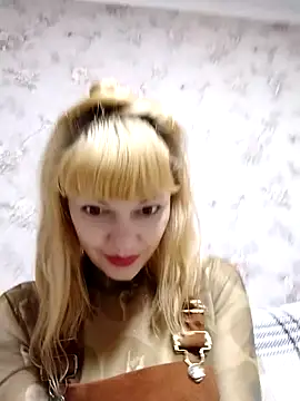 AliceSwan1122 online show from October 2025 08:32:01 PM
