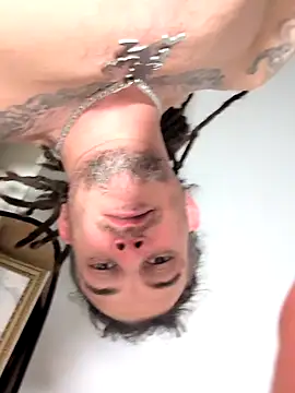 Clownboi17 online show from November 2025 01:31:02 AM