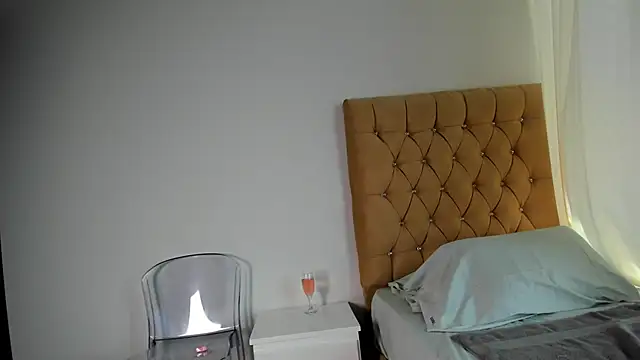 Snapshot of velvettangell chatting on September 2025 01:07:01 PM velvettangell online show from September 2025 01:07:01 PM