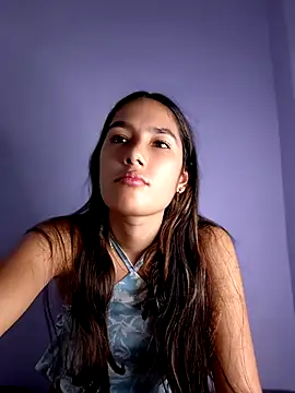 Amber Miiller2 online show from May 2026 09:21:02 PM