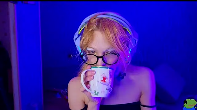 bekvafluttershy online show from November 2025 11:14:02 PM