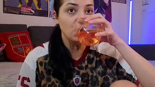 KiraQuinn1 online show from March 2026 06:02:02 PM