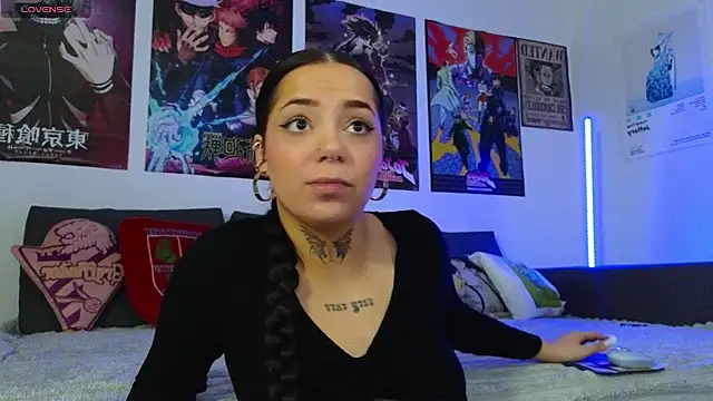 Snapshot of KiraQuinn1 chatting on October 2025 03:13:02 PM KiraQuinn1 online show from October 2025 03:13:02 PM