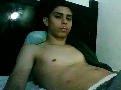 KingLamed online show from September 2025 03:35:02 AM