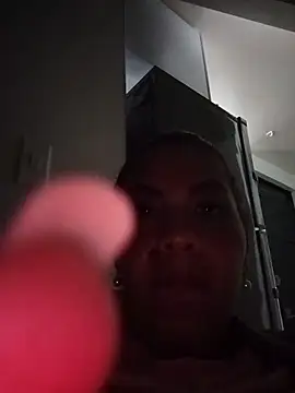 LaraStons online show from November 2025 10:46:02 PM