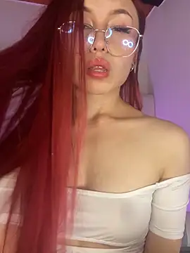 Abbi Gomez online show from September 2025 08:26:01 PM