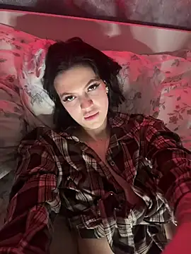 EmmaStarkk online show from September 2025 05:53:02 PM