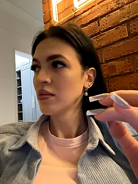 EmmaStarkk online show from September 2025 11:49:02 AM
