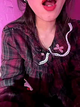 Moon pusy online show from December 2025 02:20:01 PM