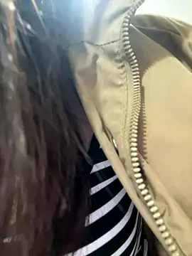 Moon pusy online show from December 2025 01:30:02 AM