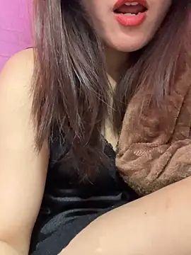 Moon pusy online show from December 2025 01:24:02 PM