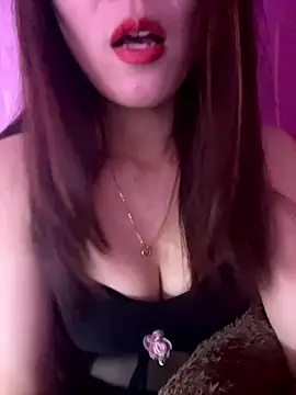 Moon pusy online show from January 2026 01:06:02 PM