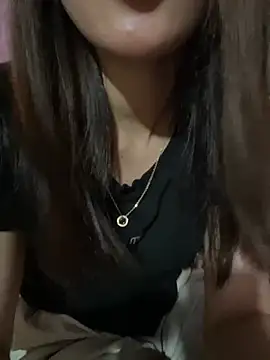 Moon pusy online show from February 2026 03:11:02 PM