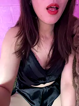 Moon pusy online show from November 2025 01:15:01 AM