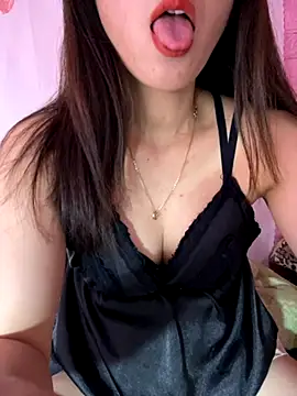 Moon pusy online show from October 2025 06:10:01 AM