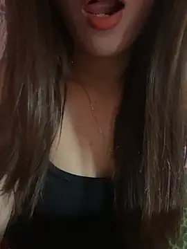 Moon pusy online show from May 2026 09:41:01 PM