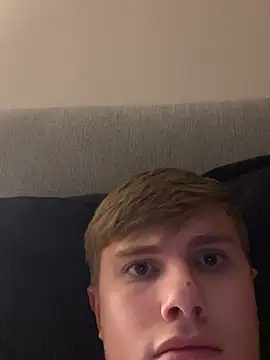 Sammyboy2211 online show from November 2025 01:11:02 AM