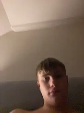 Sammyboy2211 online show from October 2025 01:28:02 AM