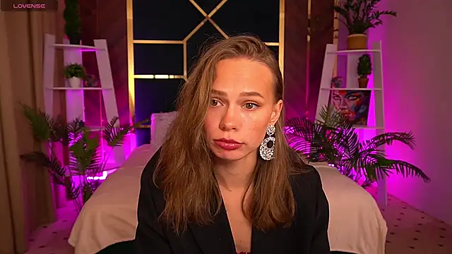 ShyySiren online show from October 2025 01:54:02 PM