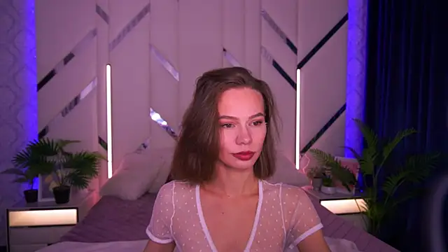 ShyySiren online show from December 2025 08:46:02 AM