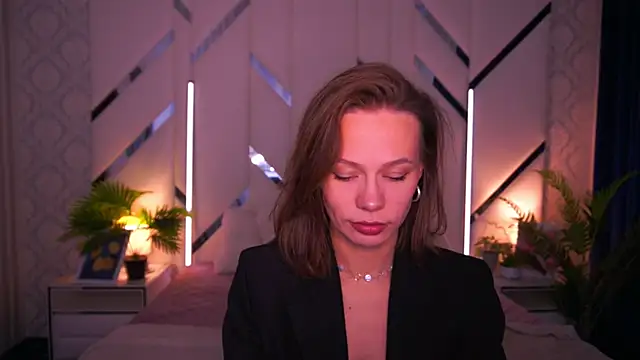 ShyySiren online show from December 2025 08:46:01 AM