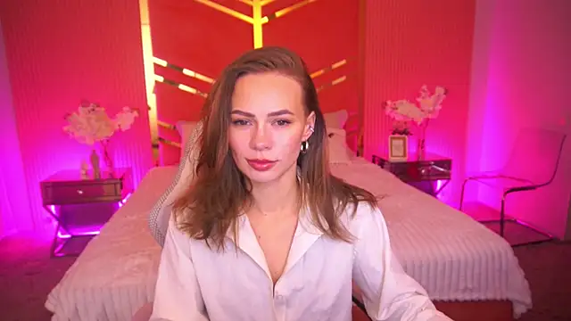 ShyySiren online show from November 2025 08:30:01 AM