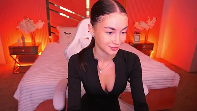 Snapshot of CherryyLulu chatting on October 2025 07:31:02 AM CherryyLulu online show from October 2025 07:31:02 AM