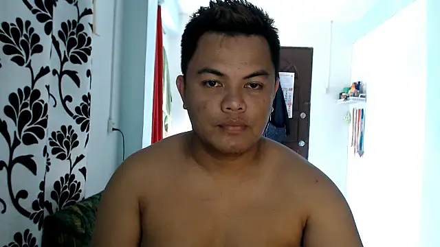 Snapshot of Gayasianzowe chatting on September 2025 06:08:01 AM Gayasianzowe online show from September 2025 06:08:01 AM