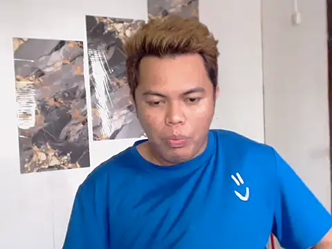 Snapshot of Gayasianzowe chatting on September 2025 05:56:01 AM Gayasianzowe online show from September 2025 05:56:01 AM