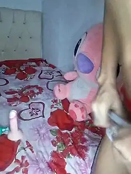 MichelleOf online show from December 2025 11:36:02 PM