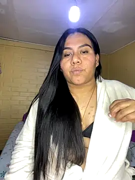 Snapshot of babyjuly19 chatting on October 2025 06:48:02 AM babyjuly19 online show from October 2025 06:48:02 AM