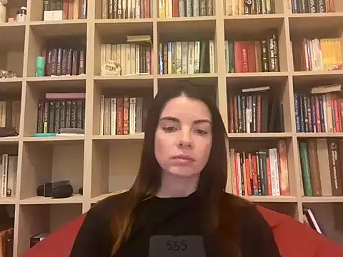 Snapshot of Venirah chatting on October 2025 06:51:01 PM Venirah online show from October 2025 06:51:01 PM