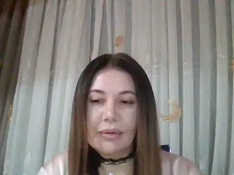 Lomivah online show from November 2025 04:12:01 PM