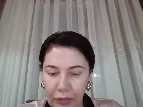 Lomivah online show from December 2025 03:26:01 PM