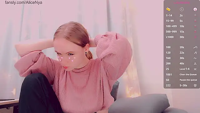 Snapshot of AliceNya_cute chatting on February 2026 05:07:01 AM AliceNya cute online show from February 2026 05:07:01 AM