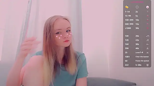 Snapshot of AliceNya_cute chatting on June 2026 05:36:01 AM AliceNya cute online show from June 2026 05:36:01 AM