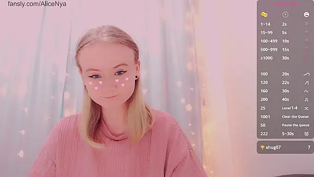 Snapshot of AliceNya_cute chatting on January 2026 07:26:01 AM AliceNya cute online show from January 2026 07:26:01 AM