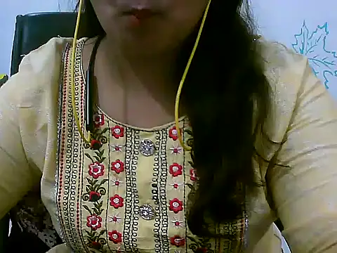 Snapshot of Mahi_Chaudhary chatting on September 2025 05:47:01 AM Mahi Chaudhary online show from September 2025 05:47:01 AM