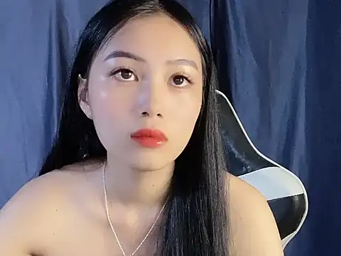 Snapshot of Lyly4757 chatting on September 2025 10:02:02 PM Lyly4757 online show from September 2025 10:02:02 PM