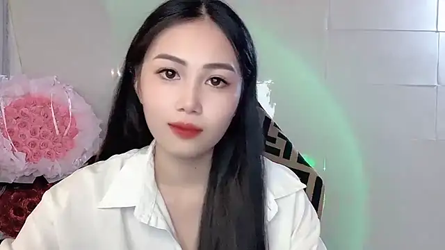 Snapshot of Lyly4757 chatting on October 2025 09:30:02 AM Lyly4757 online show from October 2025 09:30:02 AM