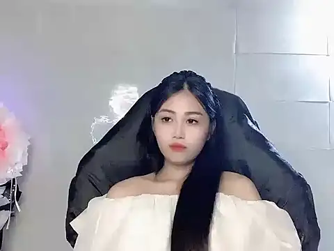 Snapshot of Lyly4757 chatting on December 2025 10:16:01 PM Lyly4757 online show from December 2025 10:16:01 PM