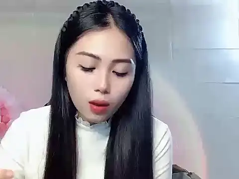 Snapshot of Lyly4757 chatting on November 2025 02:28:01 PM Lyly4757 online show from November 2025 02:28:01 PM