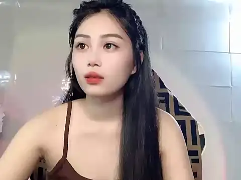 Snapshot of Lyly4757 chatting on November 2025 01:37:01 PM Lyly4757 online show from November 2025 01:37:01 PM