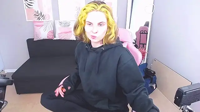 SabrinaRayX online show from March 2026 01:12:02 PM