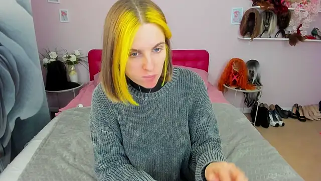 SabrinaRayX online show from April 2026 04:20:02 PM