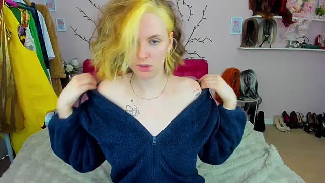 SabrinaRayX online show from February 2026 07:52:01 AM