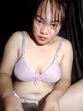 emilyzz online show from October 2025 10:22:01 PM
