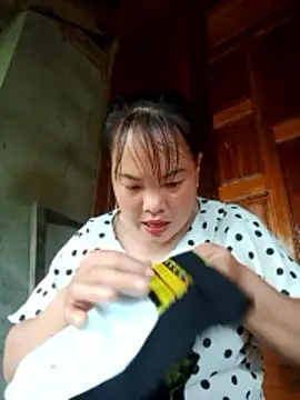 emilyzz online show from May 2026 10:36:01 AM
