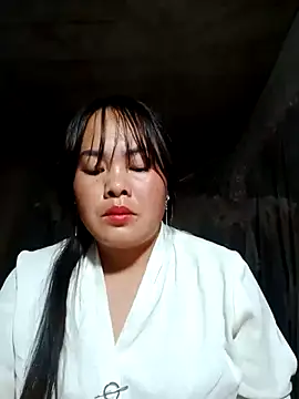 Snapshot of emilyzz chatting on December 2025 01:48:02 PM emilyzz online show from December 2025 01:48:02 PM